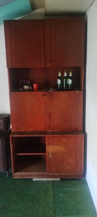 Давам под наем  самостоятелни стаи, квартири, ет.2 в къща в гр. Плевен