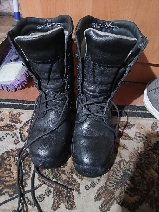 Продам Берцы Армейские 43 размера