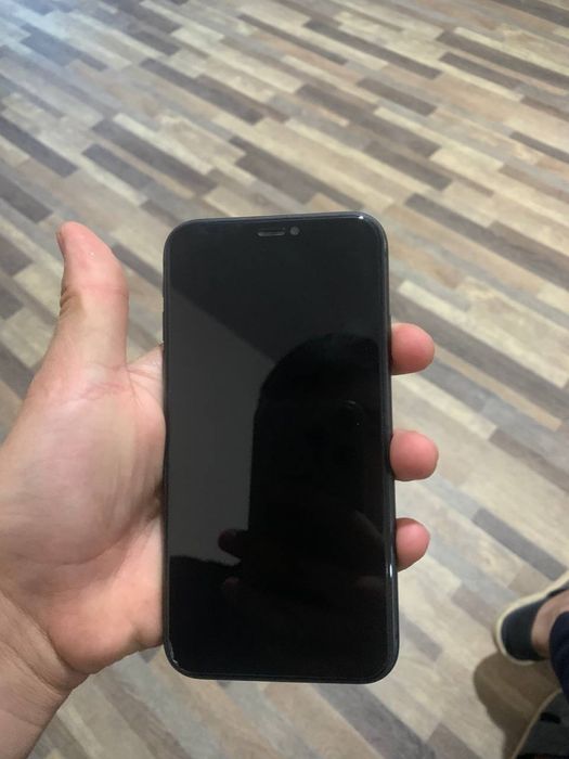 iphone 11 ochilmagan ideal 72 %