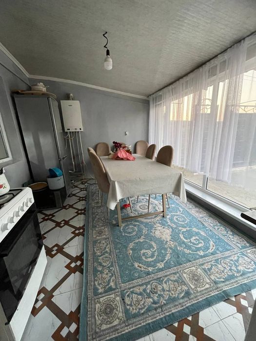 Ынтымақ м/ауд 4 бөлмелі времянка сатылады