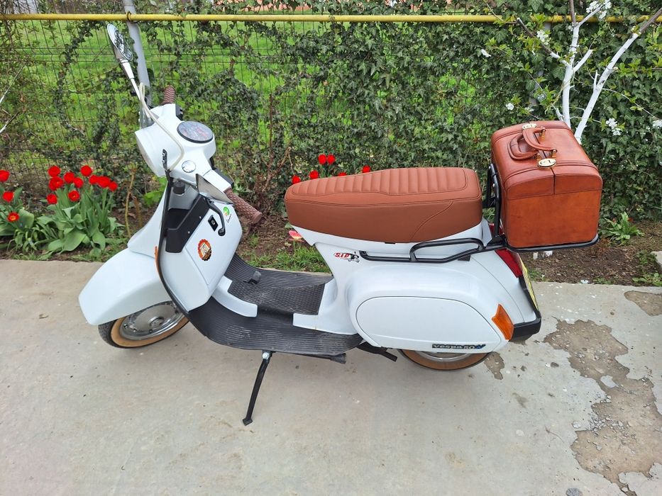 Vand,schimb cu motocicleta ,Vespa PK 50 pregatita de sezon