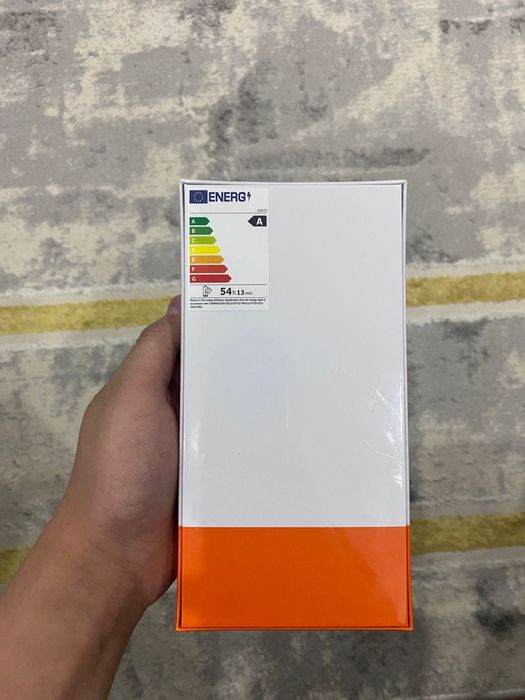 Продам новый телефон упаковонный