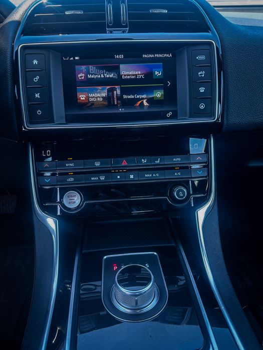 Vand Jaguar XE