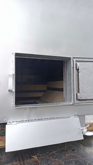 Cazan Aer Cald - Ideal pentru Hale, Ateliere, Solare, Service-uri