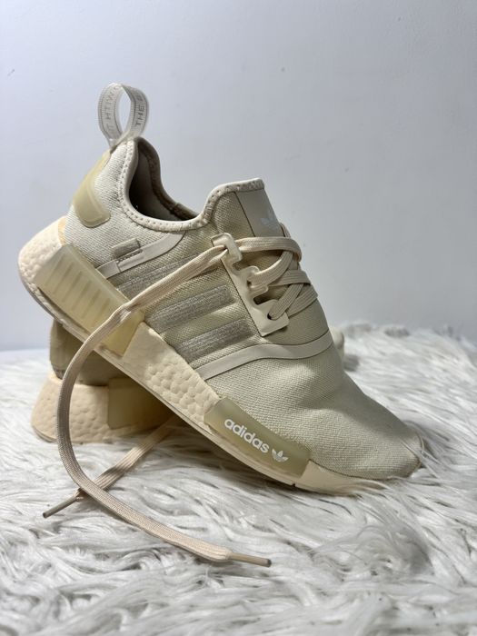 Adidas NMD R1 Parley – crem, mărimea 40