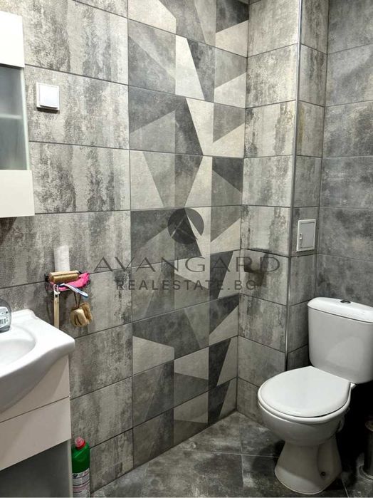Продава се Тристаен апартамент в Пловдив, Кършияка - 112 кв.м за 1518 €/кв.м - Снимка #14