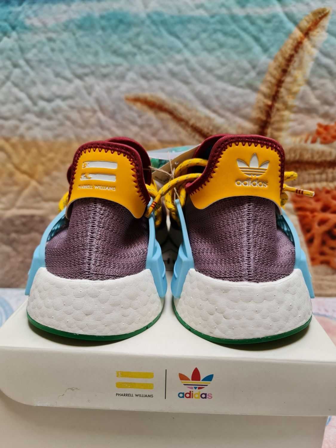 Оригинални маратонки *ADIDAS NMD PHARRELL WILLIAMS HM * EU 40 2/3