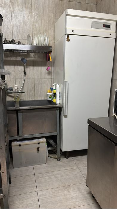 Холодильник Промышленый 500л