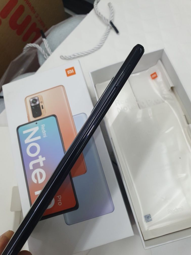 Redmi note 10 Pro 8/128Gb новый
