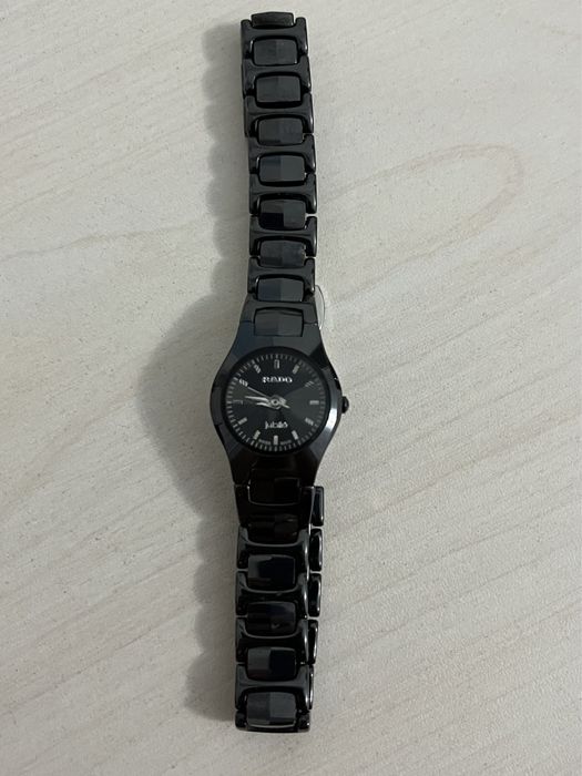 Швейцарские часы RADO продам