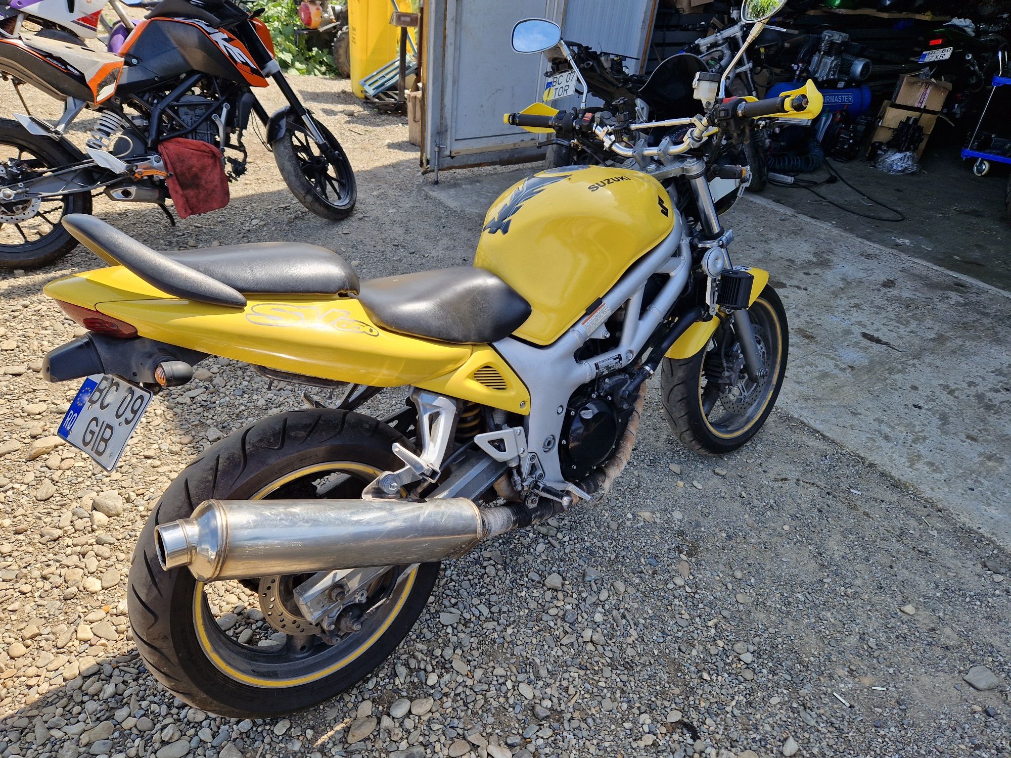 Suzuki sv650 N 2001