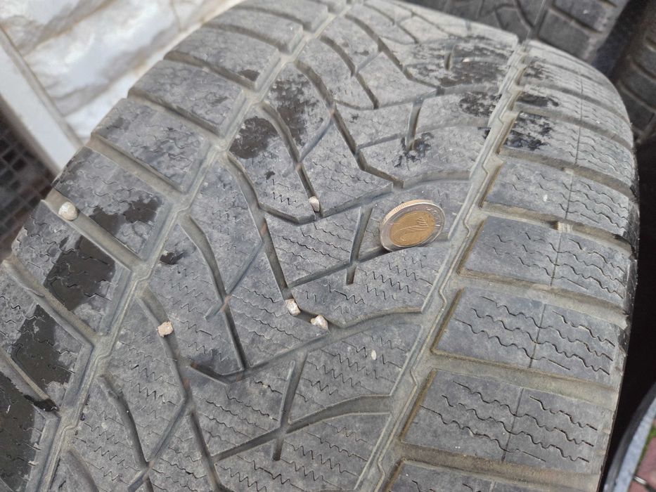 Зимни гуми DUNLOP WINTER SPORT 5 SUV 285/40/20 dot,22220