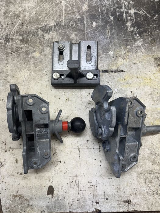 Piese Inchizatoare usi garaj 3014694 Hormann Germania