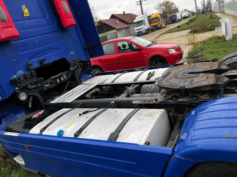 Autoutilitara SCANIA R480 (nefunctionala)