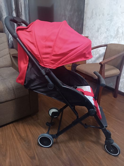 Детская коляска в отличном состоянии