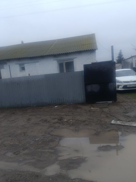 Үй сатылады,қалаға 25 км жерден,Жаңа өмір ауылы