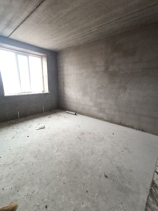 Срочно продается 1к квартира на Батыс 2