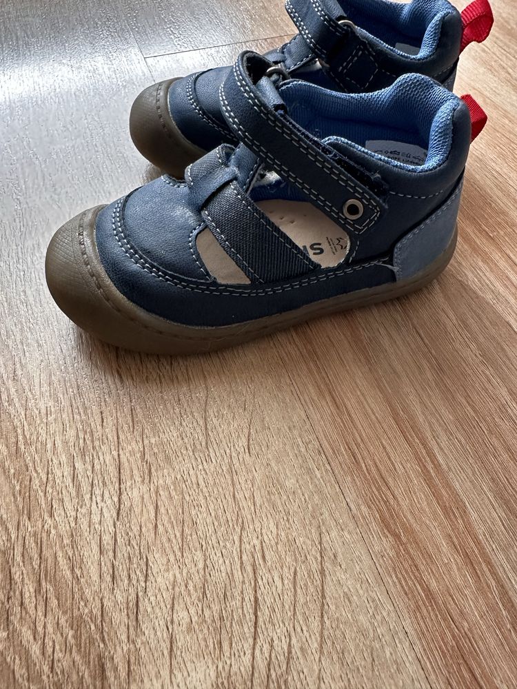 Нови детски обувки 22 размер
