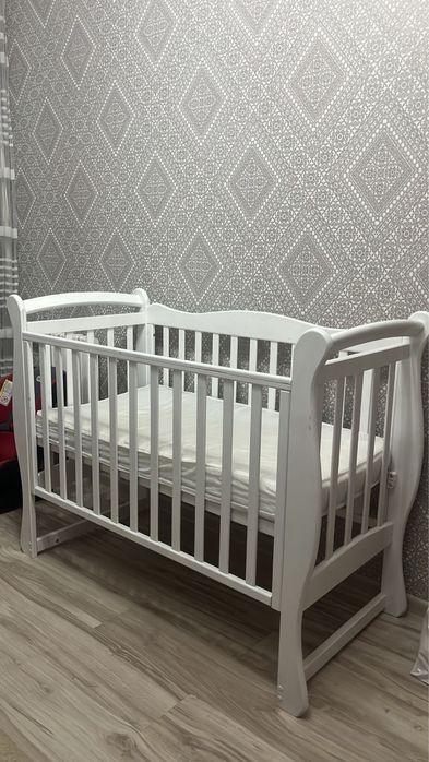 Кровать для новорождннных
