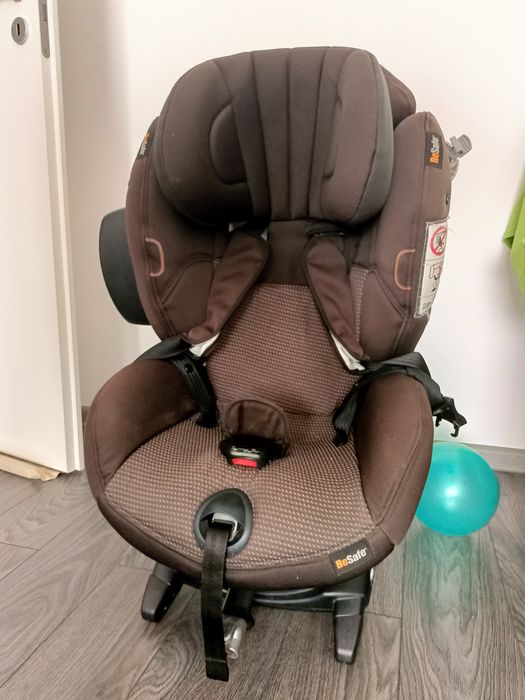BeSafe iZi Combi X4 Isofix - scaun auto foarte sigur și confortabil