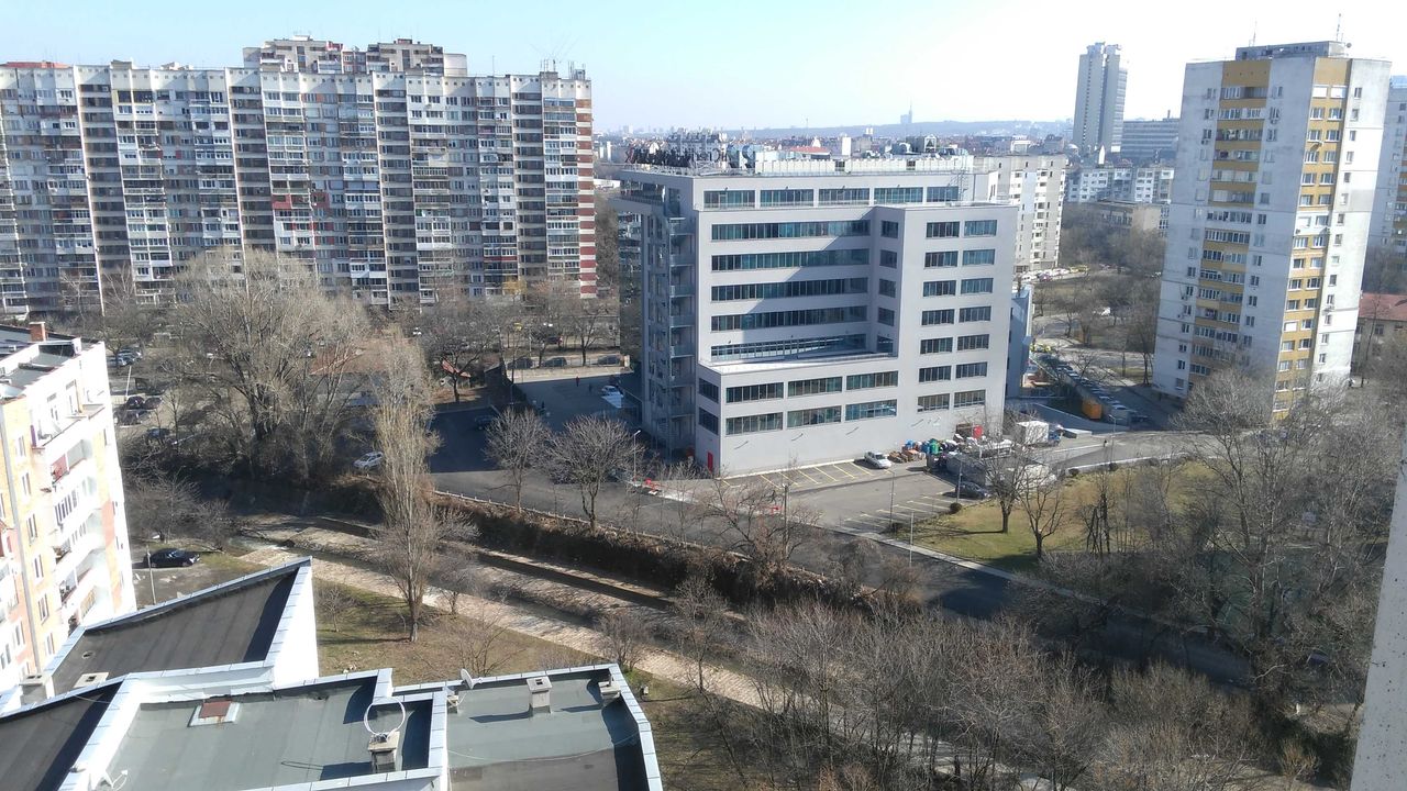 Дава се под наем Тристаен апартамент в София, Зона Б-19 - 100 кв.м за 612 € - Снимка #9