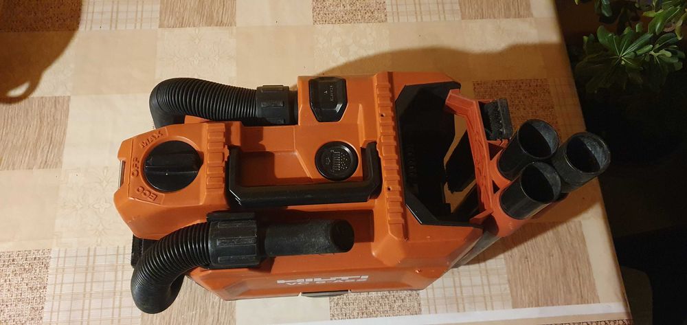 Aspirator Hilti VC 5-A22 , Aspirator cu acumulator Hilti