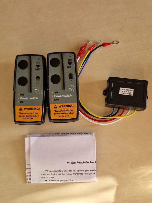 Telecomanda troliu auto wireless cu doua telecomenzi 12v.24v