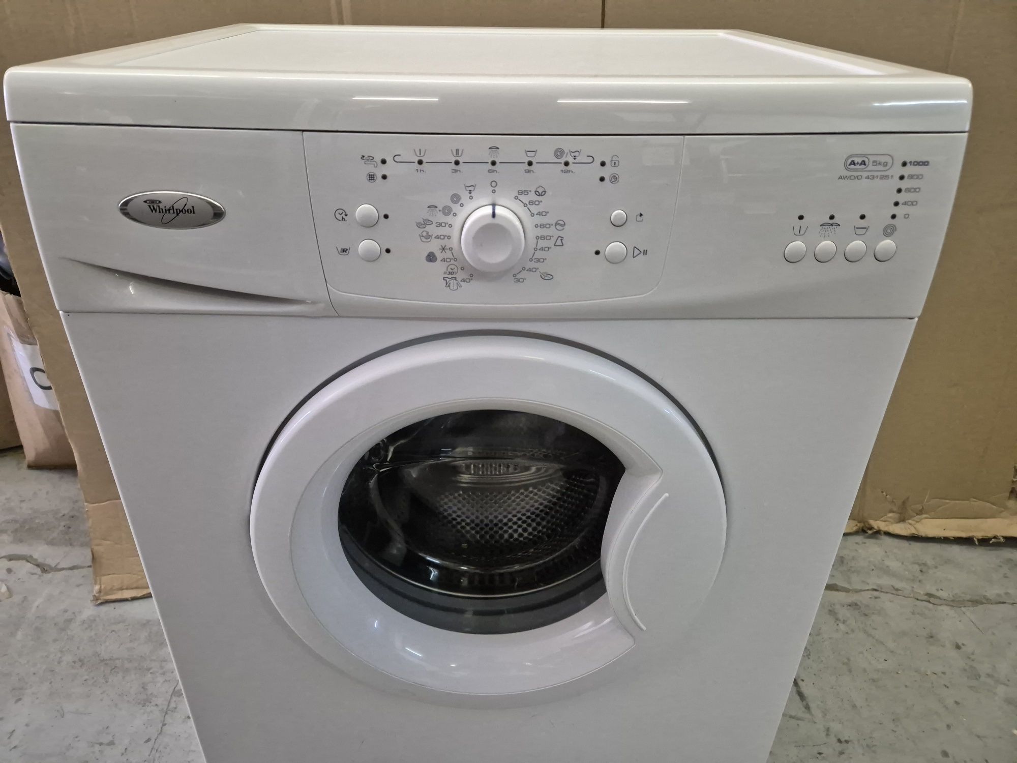 Mașina de spălat Whirlpool 5 kg 1000 rotatii A+ AWO/D 431251