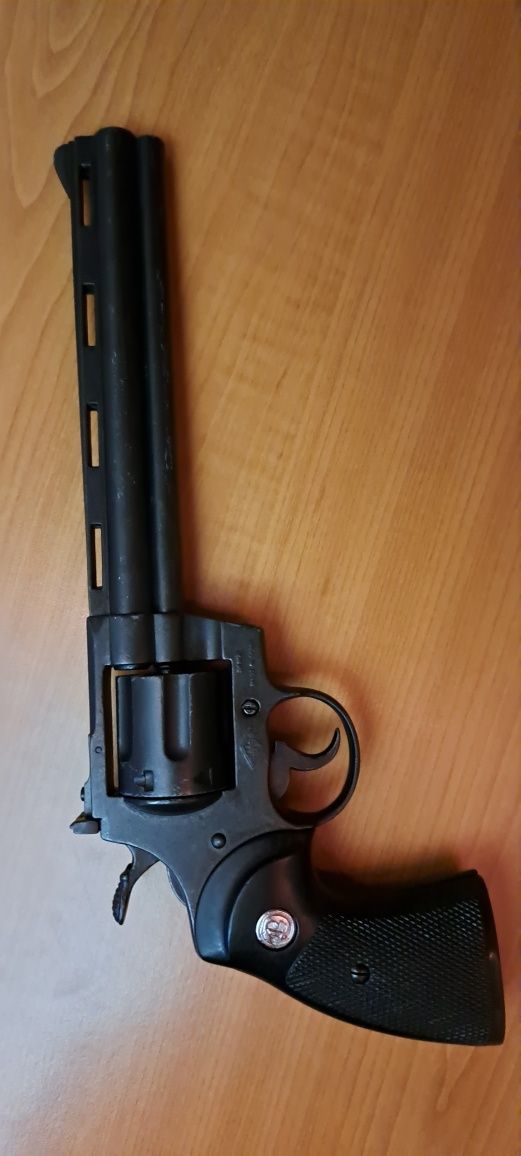 Colt Python Revolver