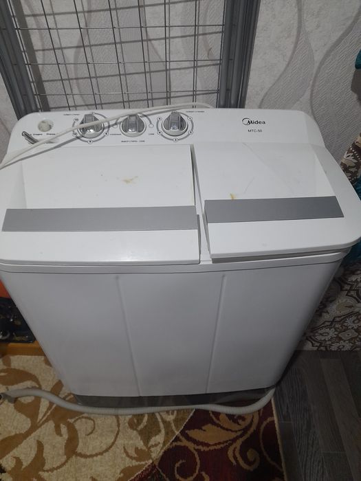 Продам стиральную машинку