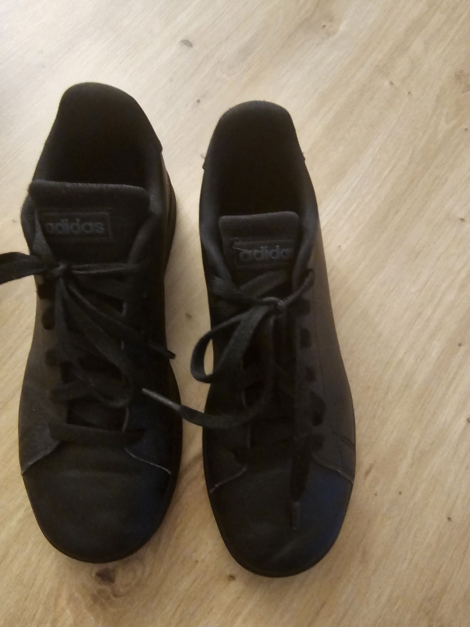 Pantofi Adidas originali