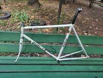 Cadru bicicletă cursieră