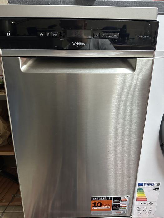 Masina de spalat vase whirlpool