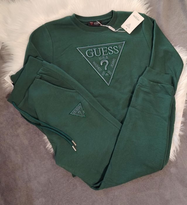 Памучни дамски екипи