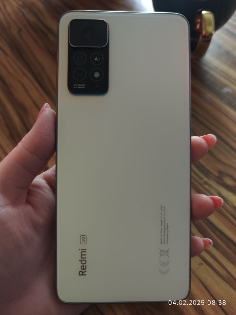 Продается бу телефон в отличном состоянии телефон Redmi not 11 pro 5G
