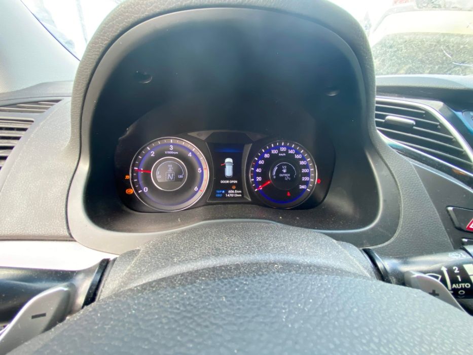 Продавам Хюндай И 40 1.7 ЦРДИ 136 к.с. автоматик, Hyndai I40 CRDI auto