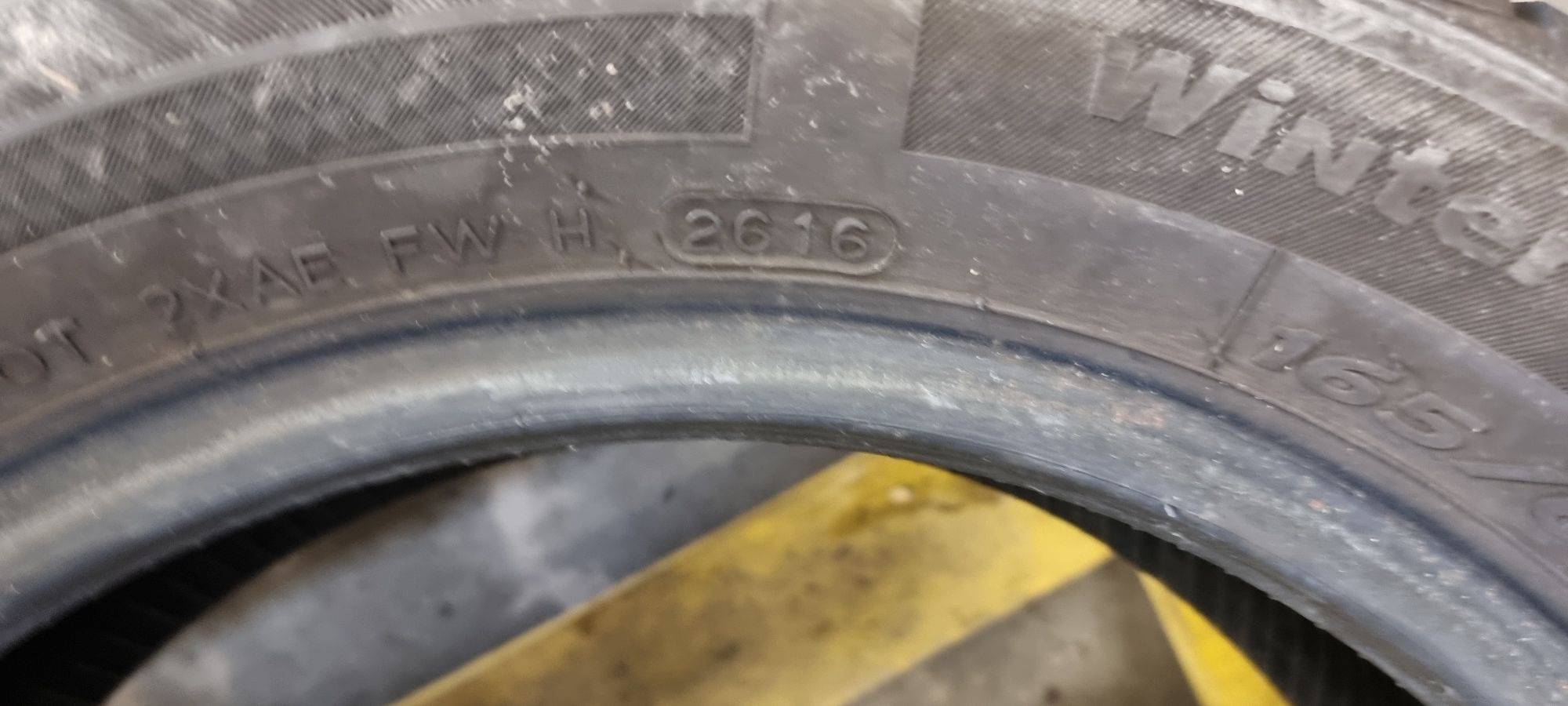 2бр Зимни гуми 165/65/15 Hankook