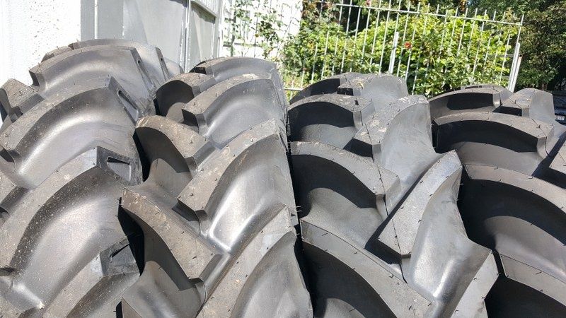 Cauciucuri noi 14.00-38 BKT 8PR anvelope pentru tractor U650