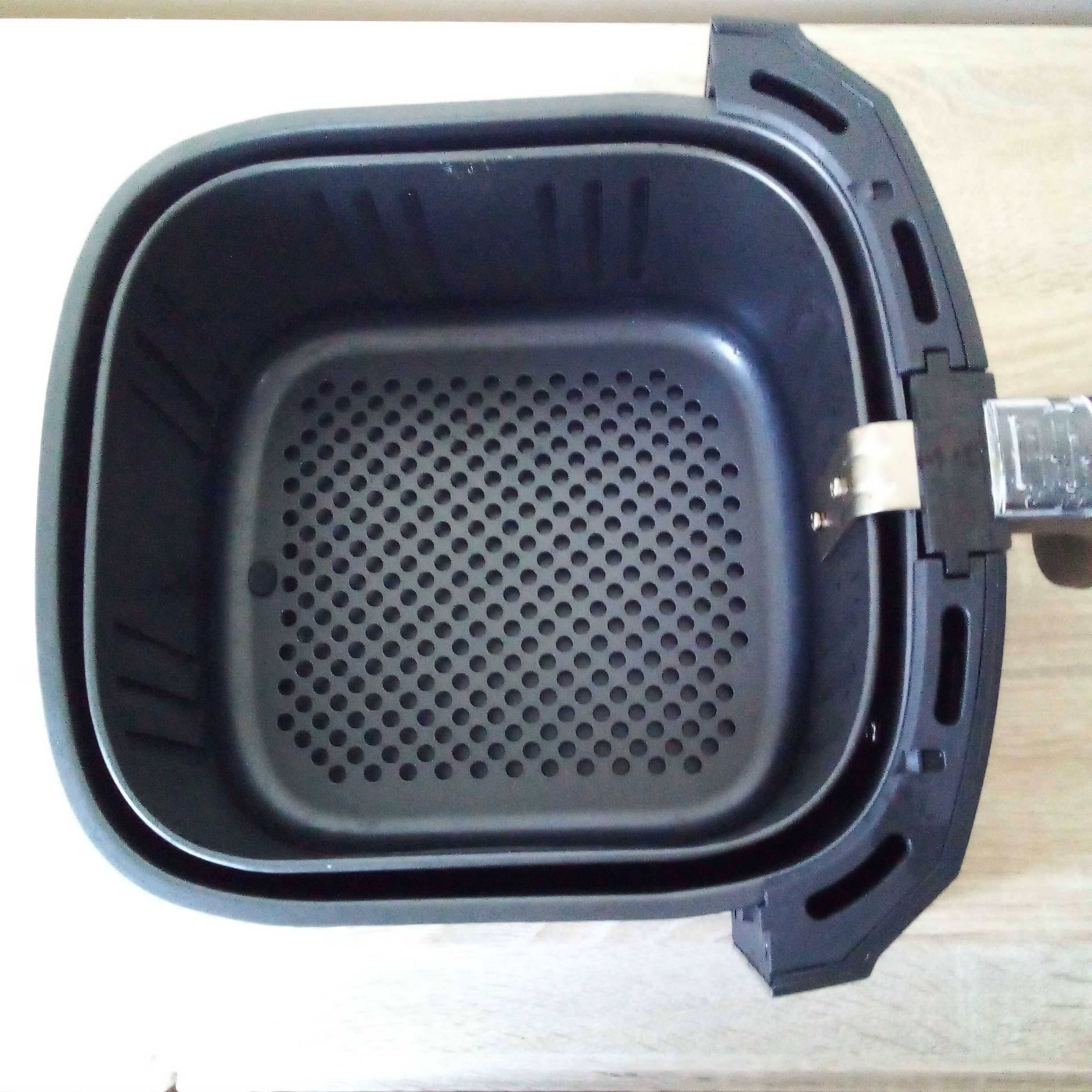 Air Fryer Gorenje AF1700 DB 5L уред за готвене без мазнина