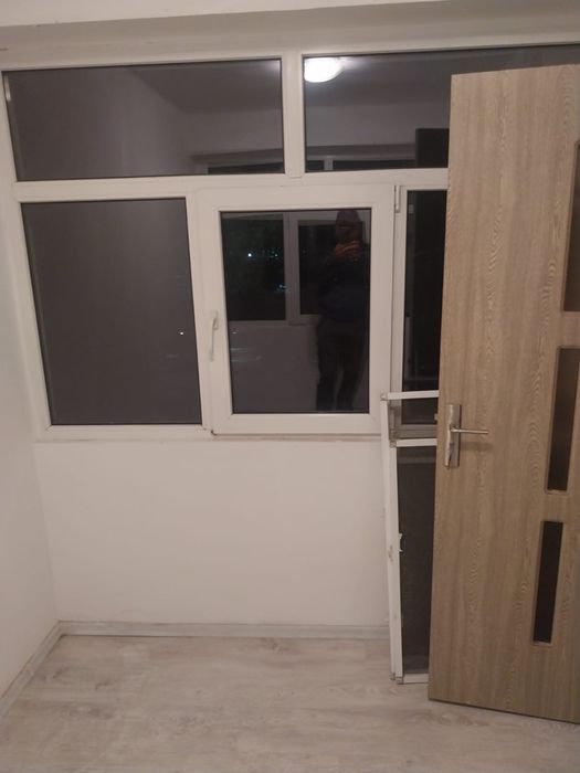 Apartament de vanzare / inchiriere