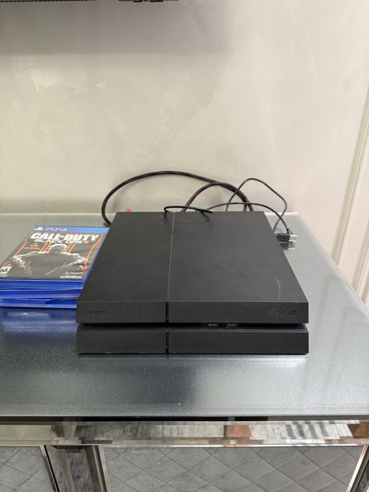 PlayStation 4, oddisi