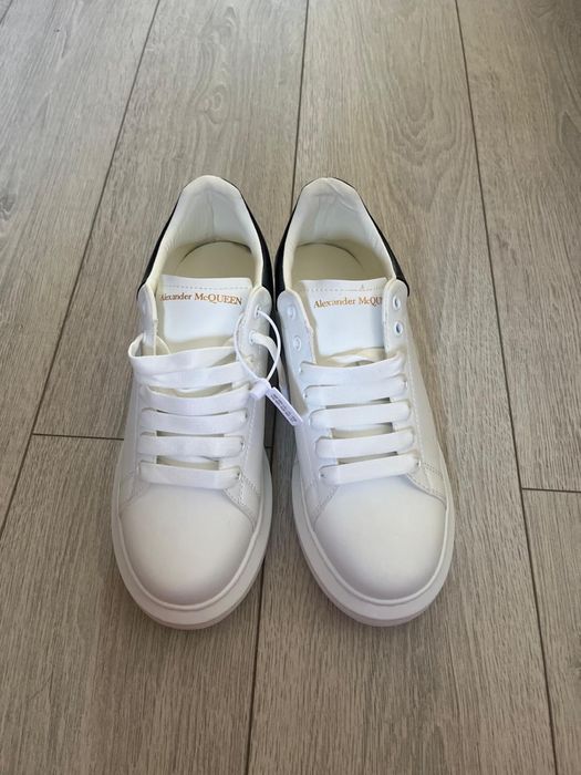 Alexander McQueen rep