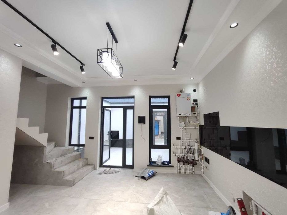 Продаётся дом в Яшнабадском районе ( Дубовый).