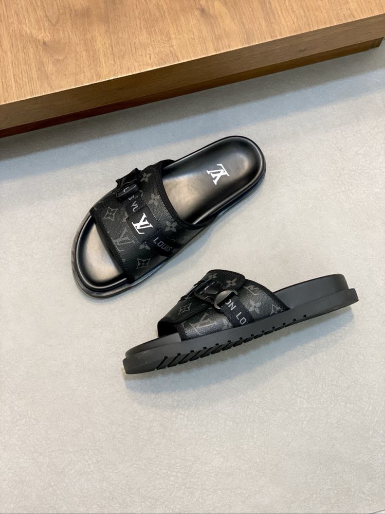 Slapi Louis Vuitton , noi , premium , 42