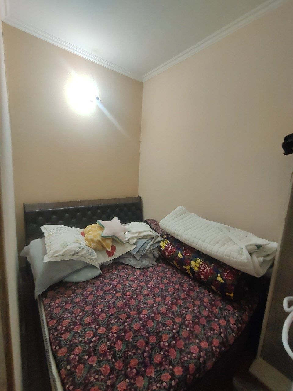 Срочно продам 1ком квартиру у выхода метро Буюк Ипак йули.М.Горький