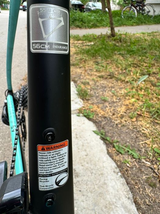 Trek Doamne 5.9 Di2 Carbon