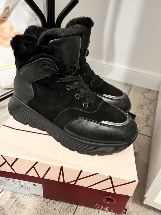 Кроссовки зима, натуралка