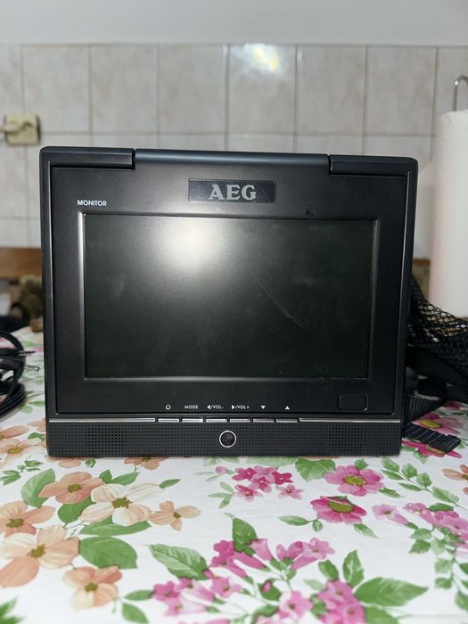 DVD Car cinema, consola