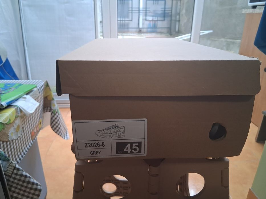 Маратонки NIKE като нови