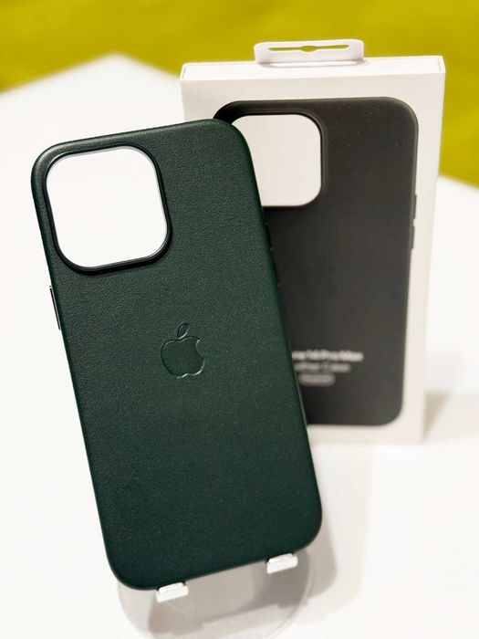 Husa Apple Piele Forest Green - pentru iPhone 14 Pro Max